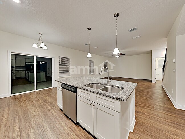 Photo - 3102 Creek Village Ln