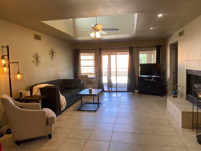 Photo - 14838 N Greenhurst Ave