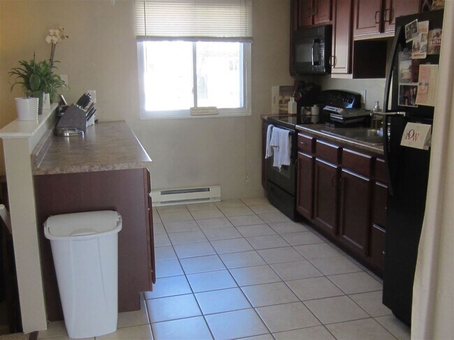 901 Mammoth Rd Unit 6