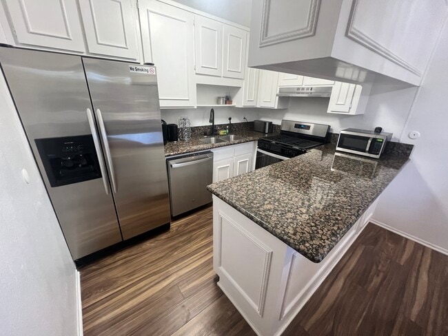 Photo - 25905 Narbonne Ave Unit 21