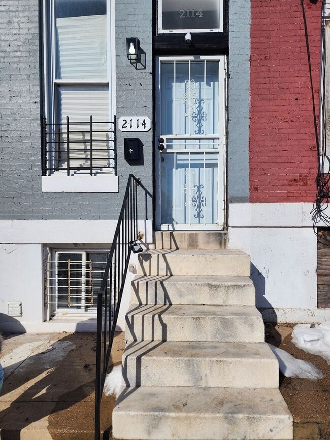Building Photo - Charming, Fully Renovated 3-Bedroom Home in Baltimore City – Available Now!