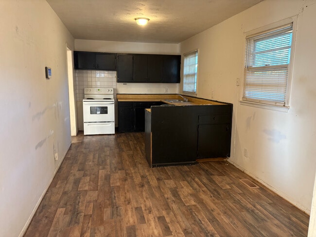 Photo - 125 Nelson Ave