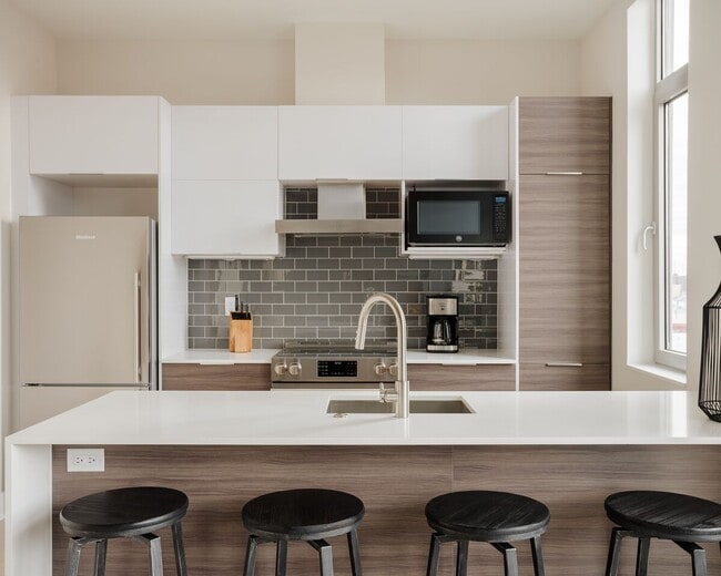 2 bed 2 bath