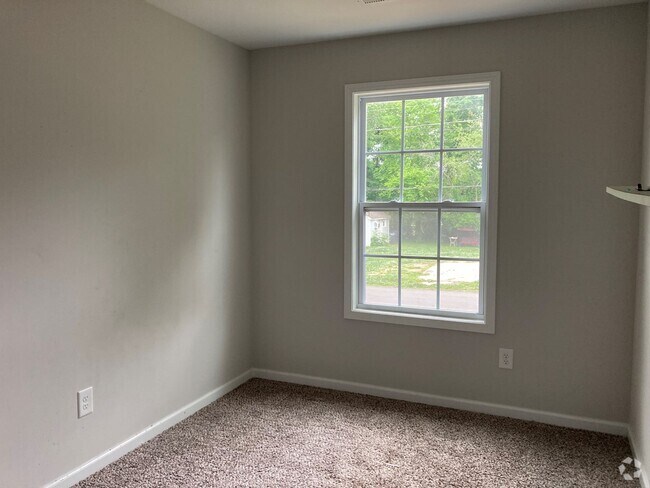 Building Photo - 767 Monroe St Unit C Rental