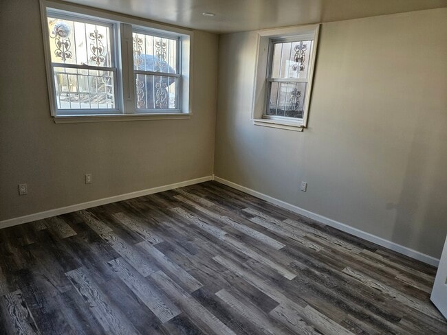 Photo - 3103 88th St