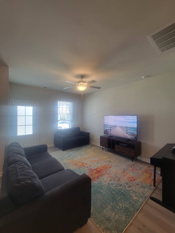 Photo - 1511 Auckland Ct