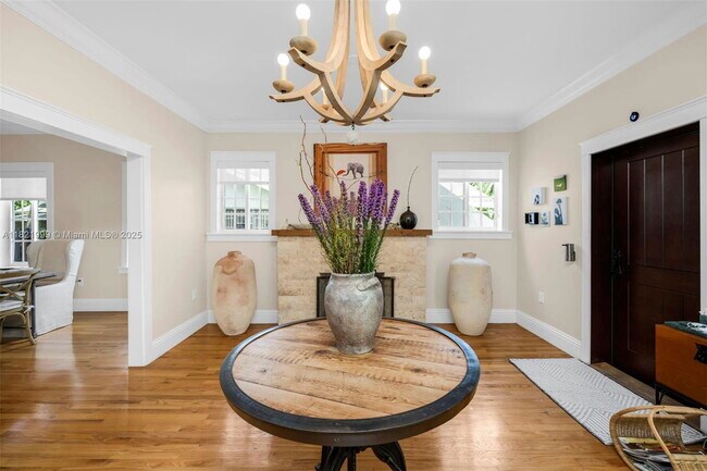 Photo - 59 NE 42nd St