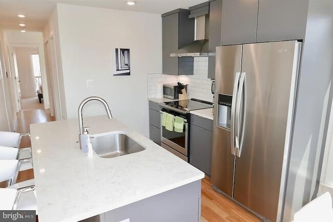 Photo - 843 Upshur St NW Unit 301