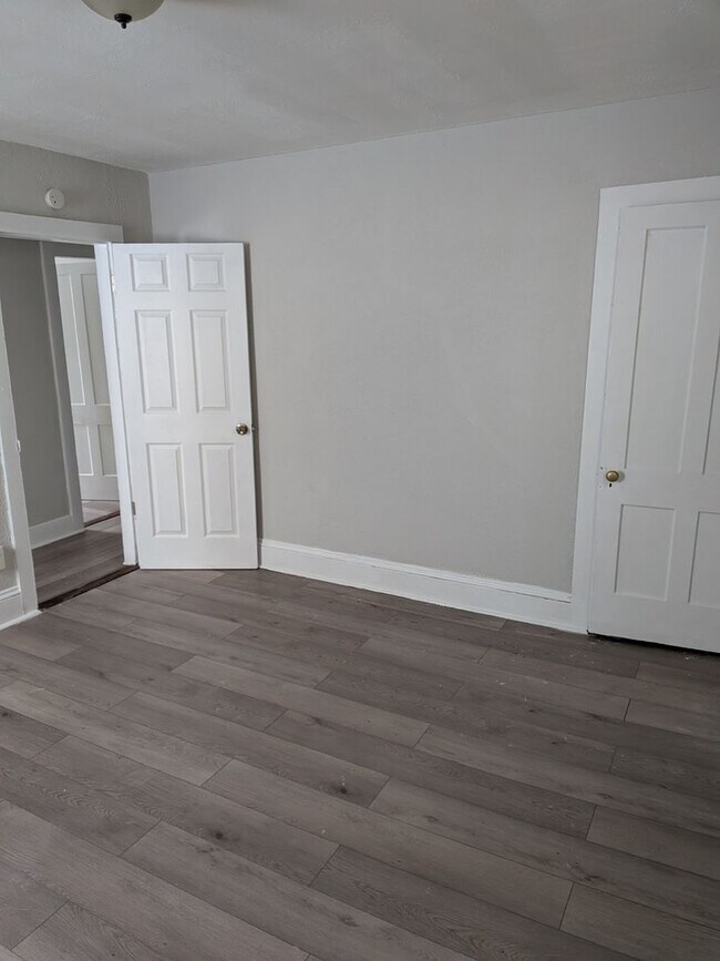 Photo - 921-923-923 Lonergan Pl Unidad 921 lonergan ct