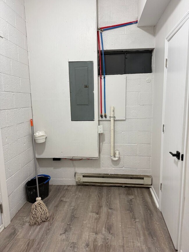 Photo - 549 N Front St Unit R2