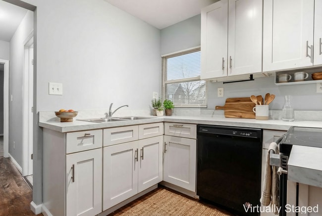 Photo - 486-488 South Huron Avenue Unit 488