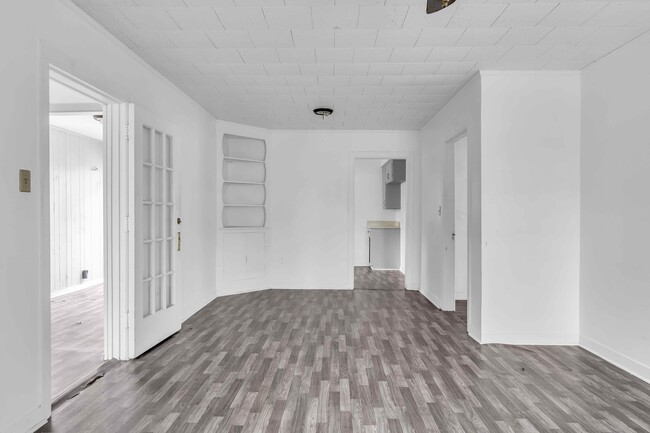 108 King St