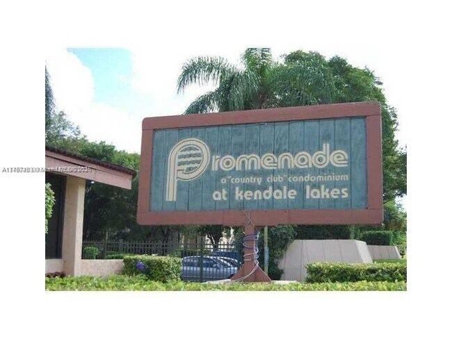 Building Photo - 14311 N Kendall Dr Unit 208A-208A Rental