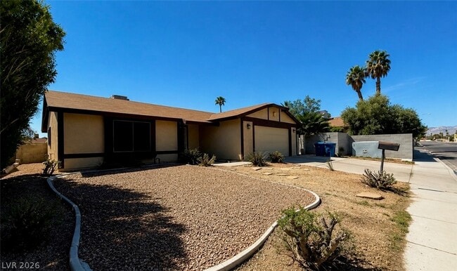 Building Photo - 6491 W Viking Rd