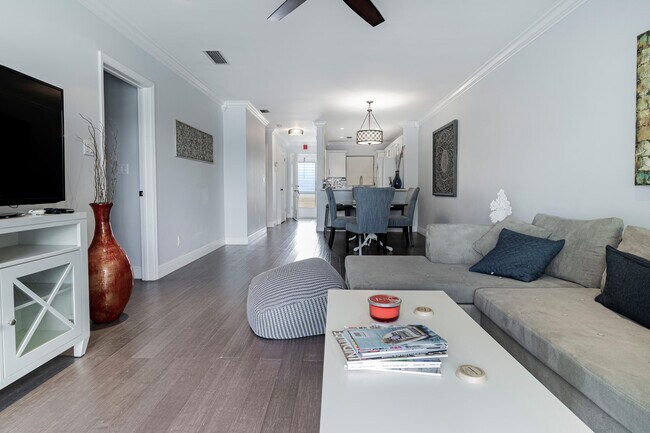 Photo - 3605 NE 32nd Ave Unit 205