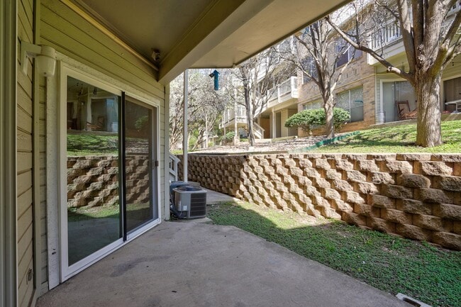 Photo - 2450 Wickersham Ln