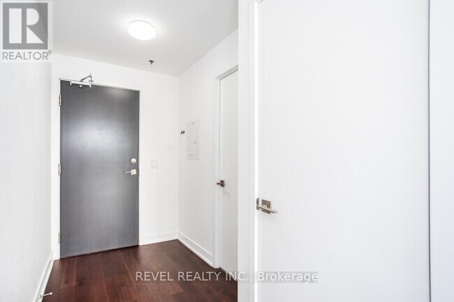 Photo - 20 Minowan Miikan Ln Unit 1204