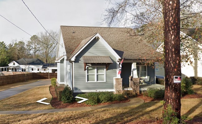 Building Photo - 470 S Rocksprings St