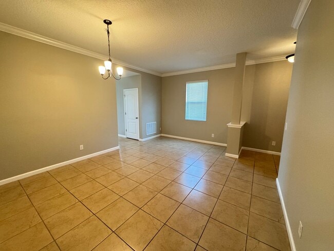 Photo - Beautiful 4 bedroom home with Water View!!