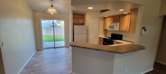 Photo - Caldwell 4 Bedroom 2 Bath Home + Bonus Room!