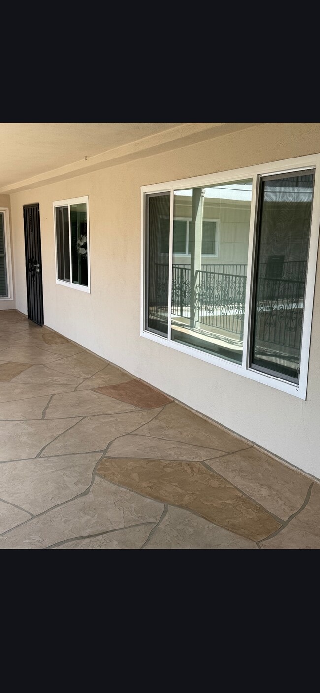 Photo - 512 E Ave Unit 512 E Ave