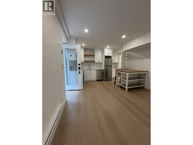 1631 Emerson Ct