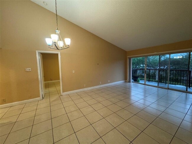 Building Photo - 9001 Wiles Rd Rental