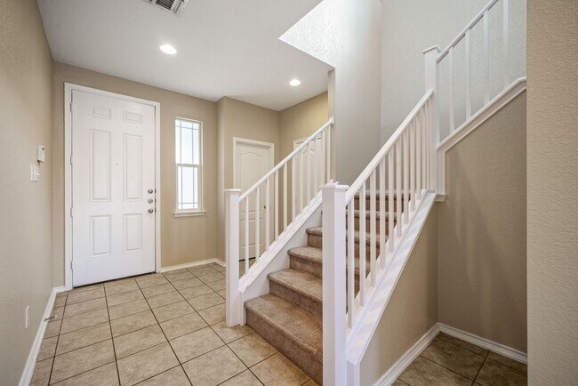 Photo - 4 Bedroom/2.5 Bath Mustang Valley Subdivision