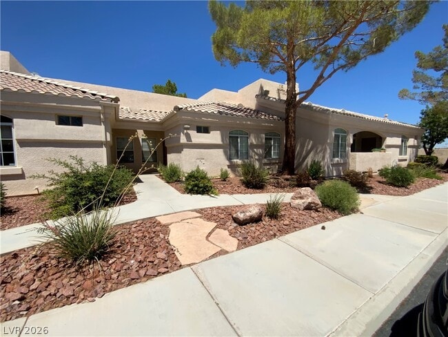 Building Photo - 7400 W Flamingo Rd Unit 1039