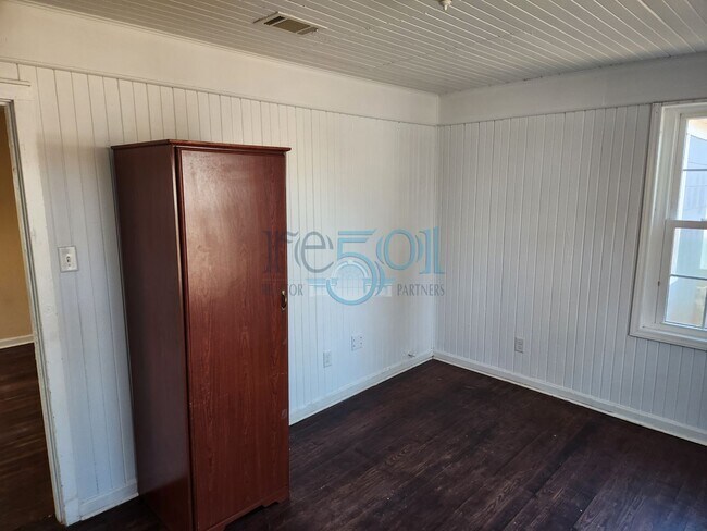 Photo - Great Family Home!  4BR 2 BA