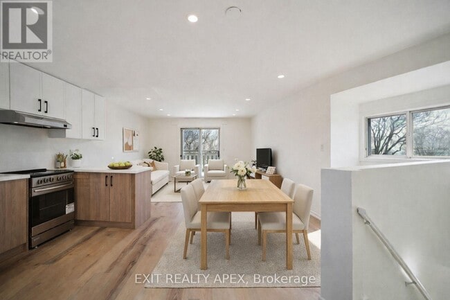 Photo - 343 Greenwood Ave