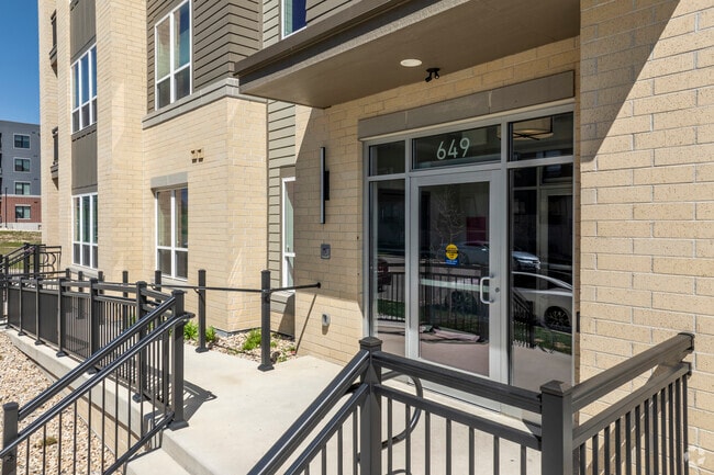 Entrada principal - University Park Commons