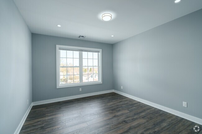 2BR, 2BA - 1101SF - Second Bedroom
