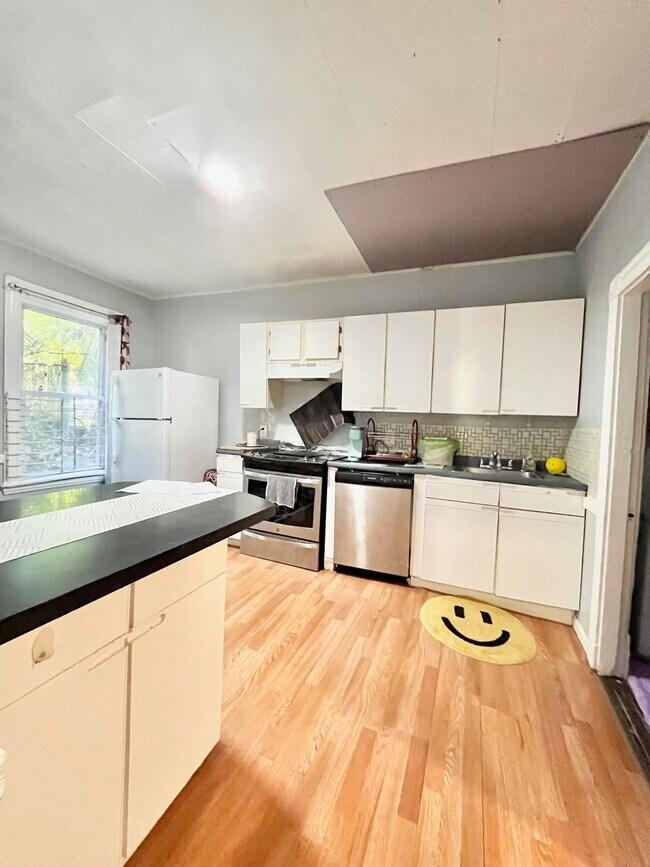 Photo - 36 Calumet St Unit 1