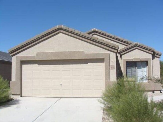 Building Photo - Oasis At Magic Ranch