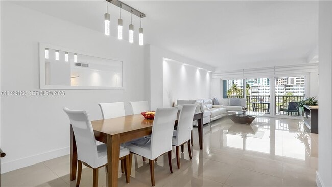 Photo - 300 Bayview Dr Unit 307