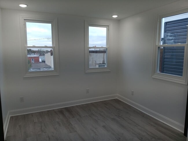 Photo - 3355 N 2nd St Unidad Apt B