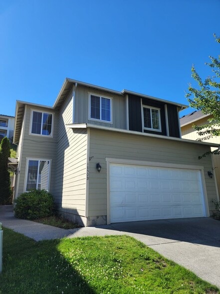 18503 101st Ave E
