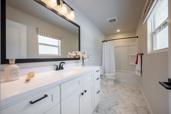 A fresh, modern bathroom that turns everyday routines into a calm, refreshing reset.
