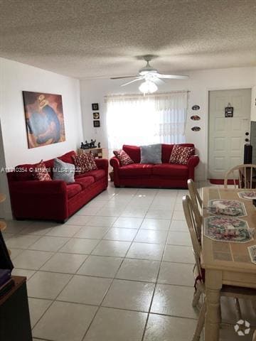 Building Photo - 11150 Royal Palm Blvd Rental