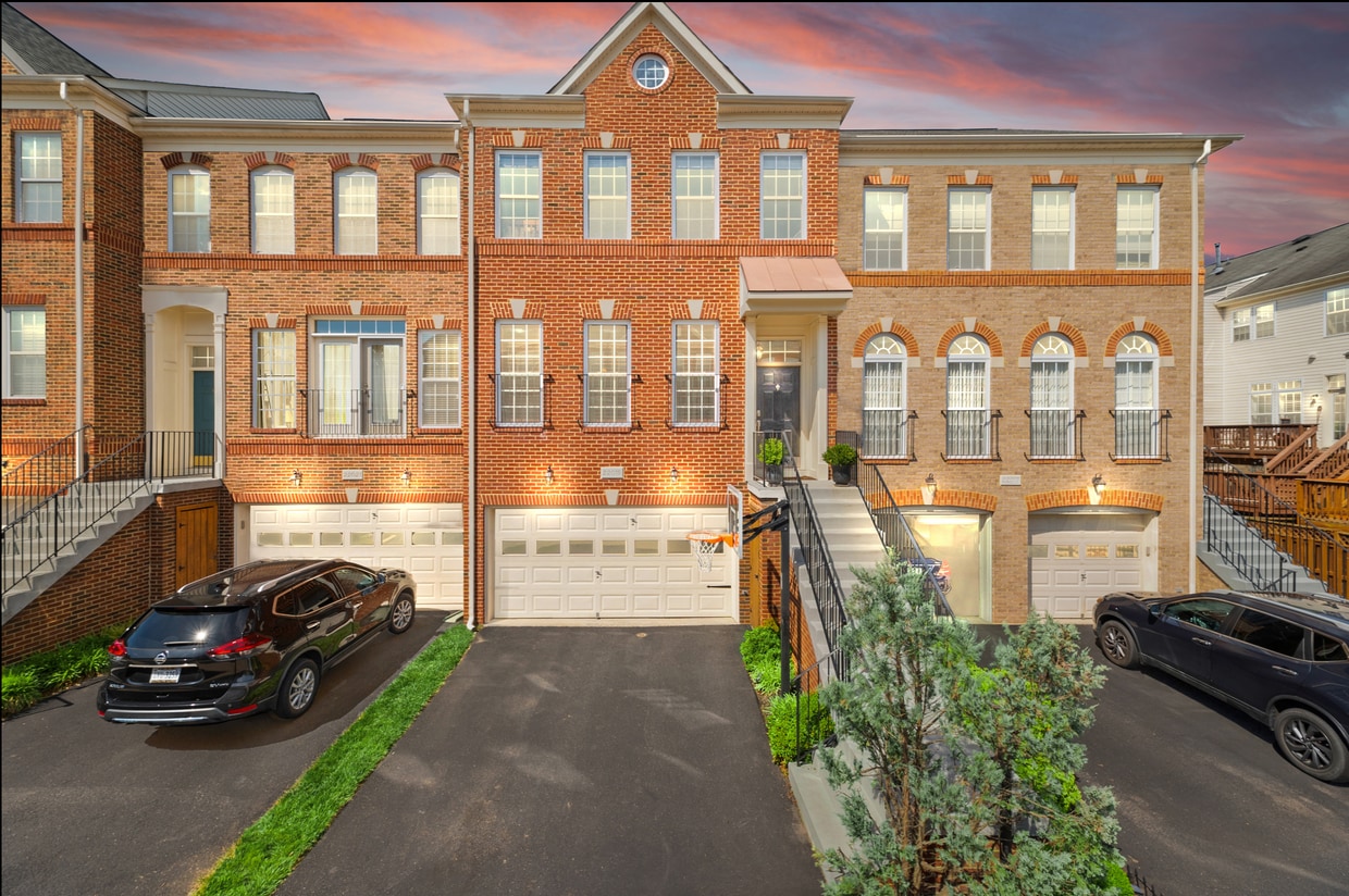 Photo - 22019 Dilworth Square (Broadlands, VA)