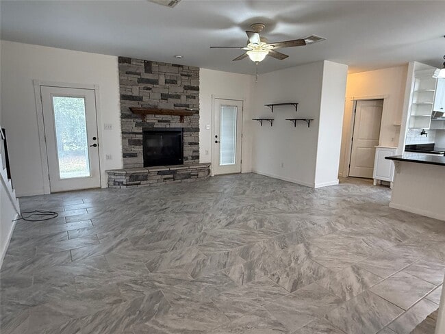 Photo - 1327 Kenney Hall Rd