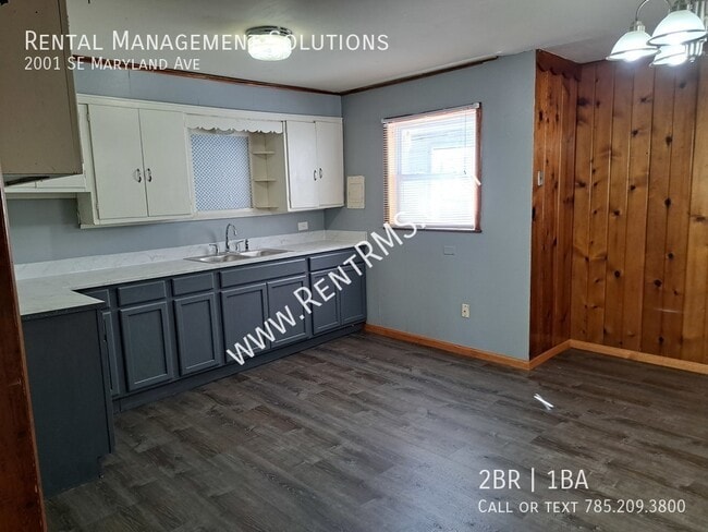 Photo - 2001 SE Maryland Ave