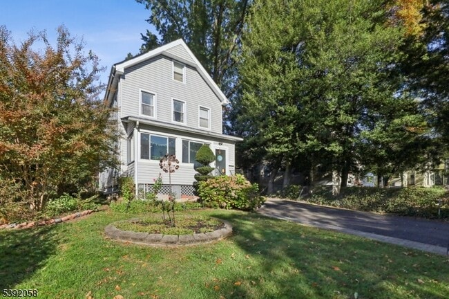 Photo - 74 Forest St