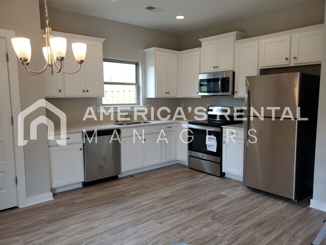 Photo - Spacious home for Rent in Clanton, AL!! Available to View with 48 Hour Notice!!!