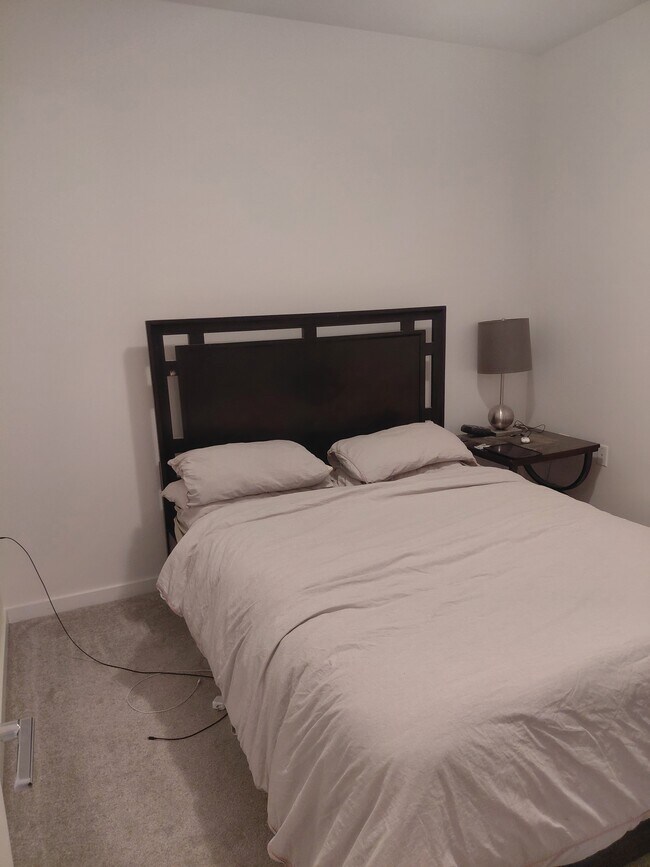 Photo - 621 Regan Av