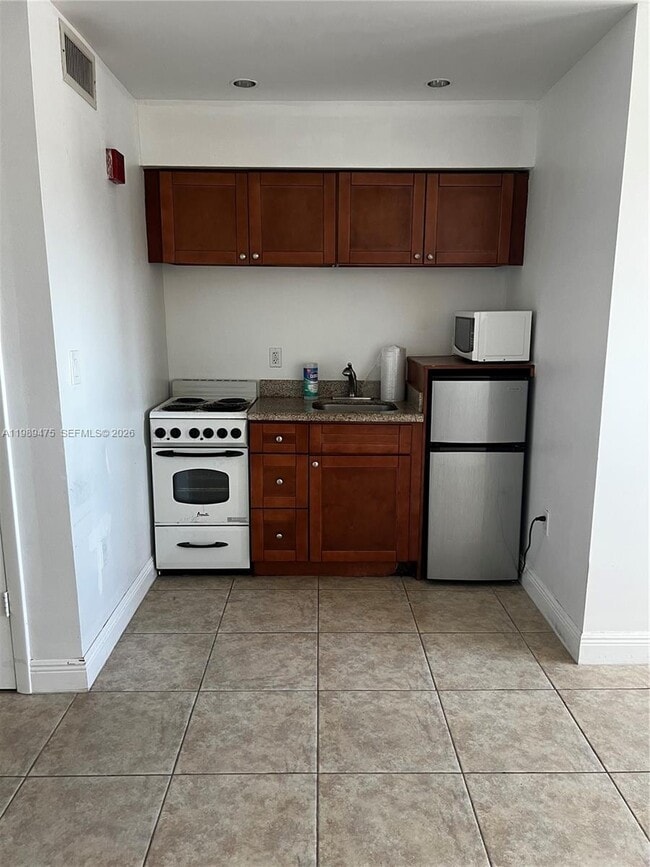 Photo - 5769 SW 72nd St Unidad 5769