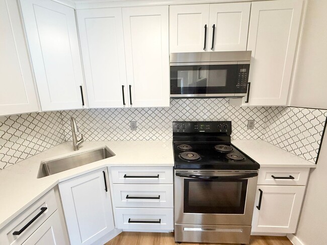 Photo - Meridian Apartments