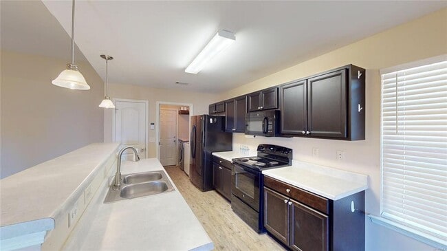 Photo - 1838 Cotton Blossom Way