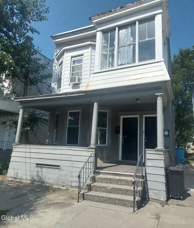 Photo - 335 3rd St Unit Apt. 1